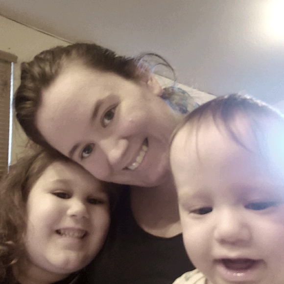 Meet your Posher, Maddie - Picture 1 of 2